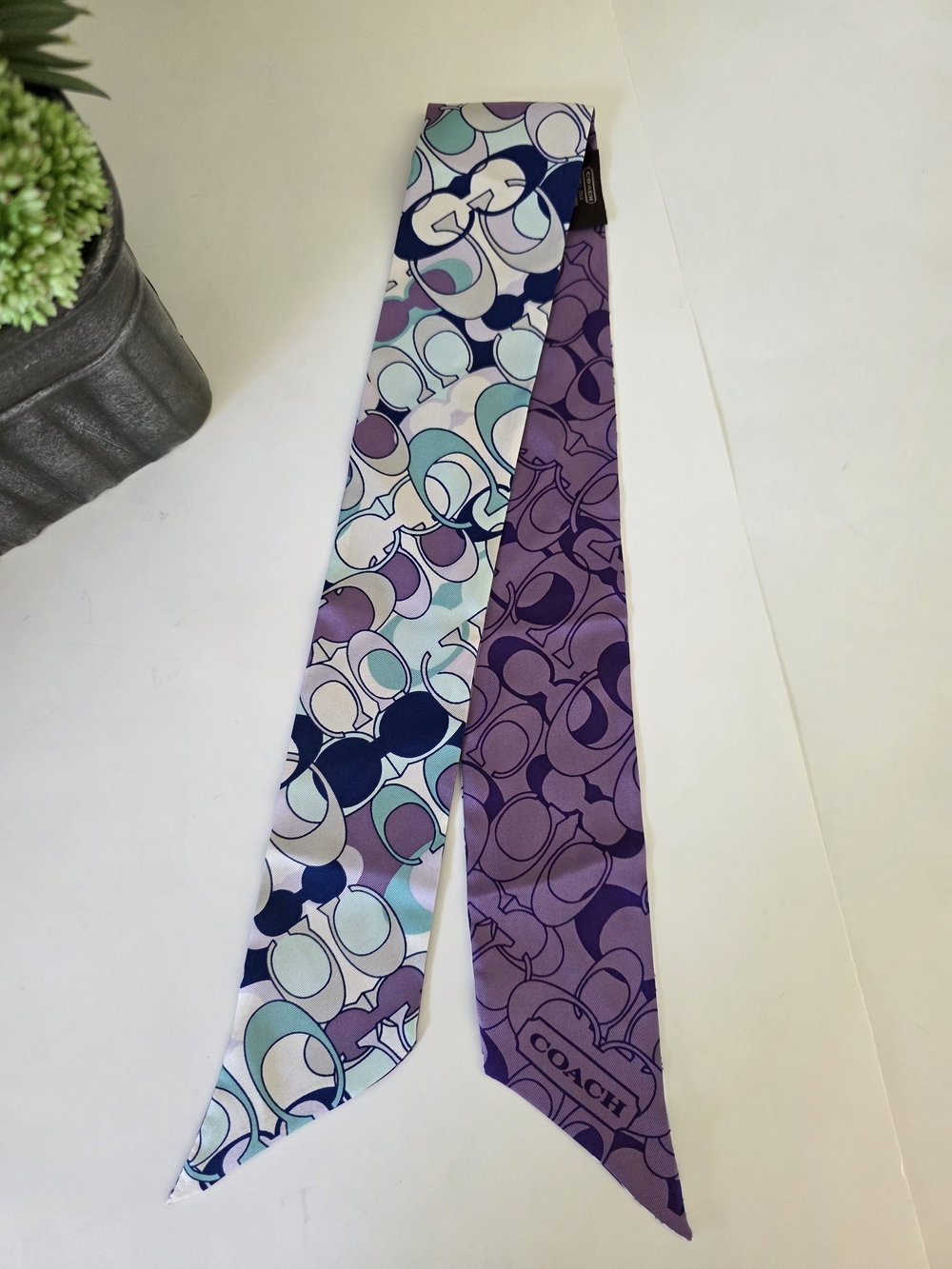 Coach Op Art C Pattern 100% Silk Twilly Skinny Scarf Bag Tie Hair Scarf